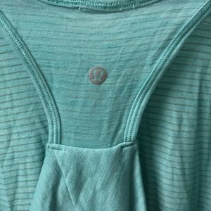 lululemon athletica Tops - Women’s Lululemon tank lululemon athletica Tops - Women’s Lululemon tank